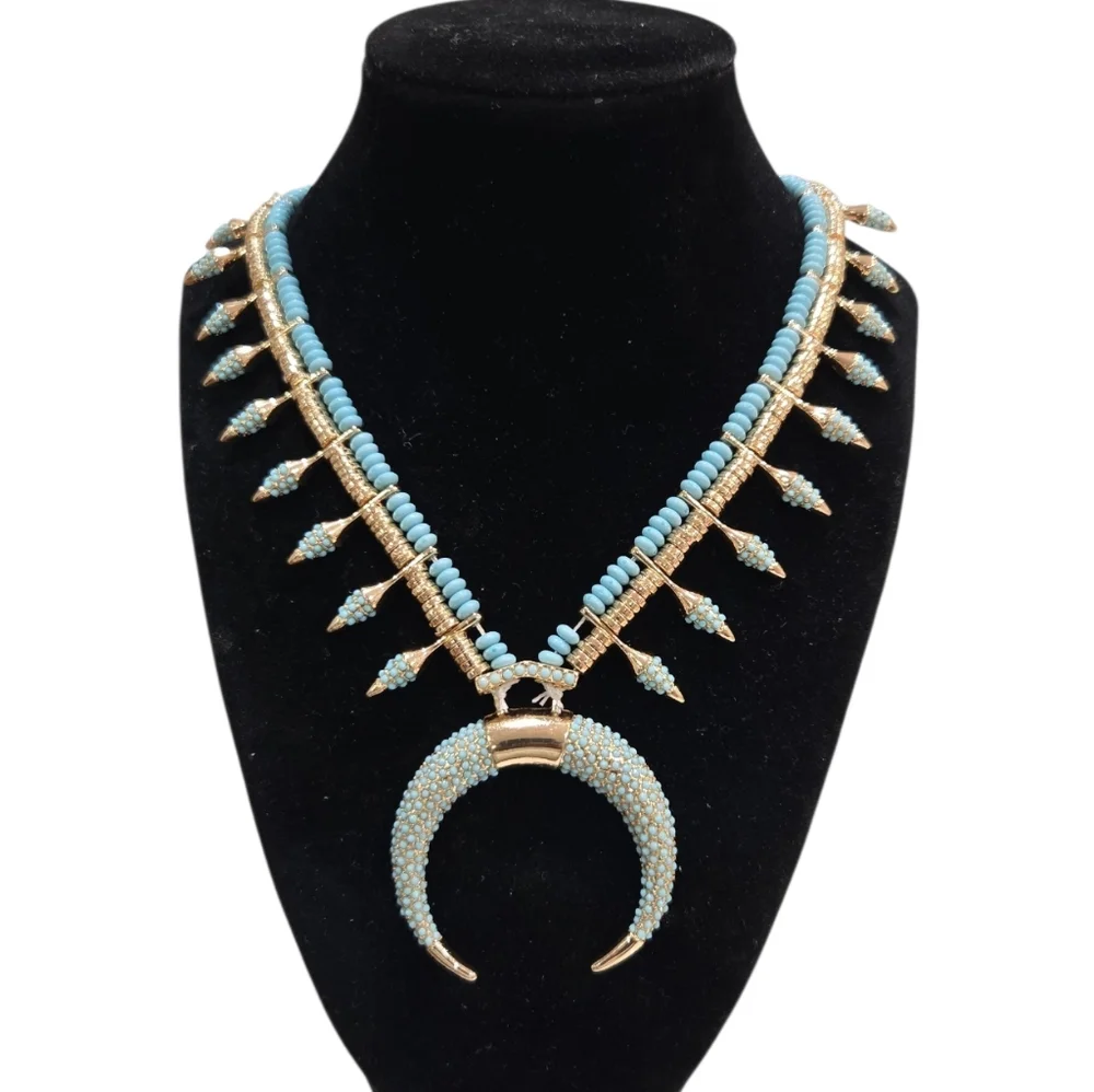 💙▪️ATTERRI ▪️Chic Turquoise Crescent 23in Necklace